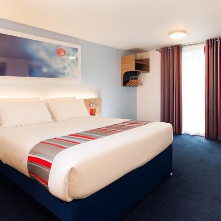 Travelodge Fort William Esterno foto
