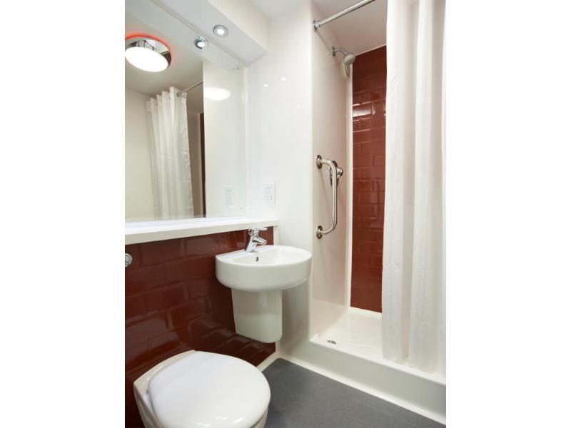 Travelodge Fort William Esterno foto